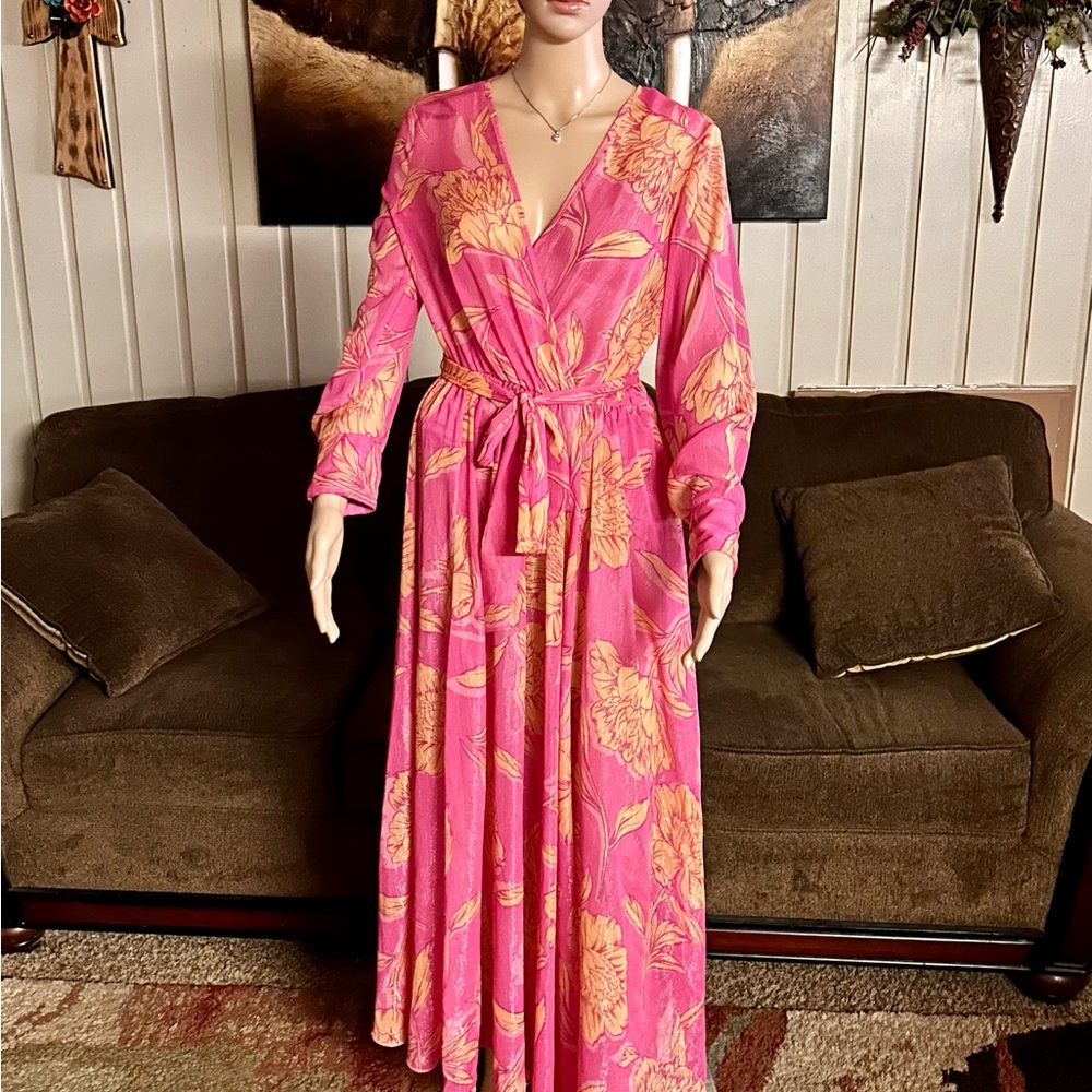 Alexa B Nites ~ Size 8 ~ Pink/Orange ~ Floral ~ Silver Metallic Thread ~ Dress - Picture 2 of 14